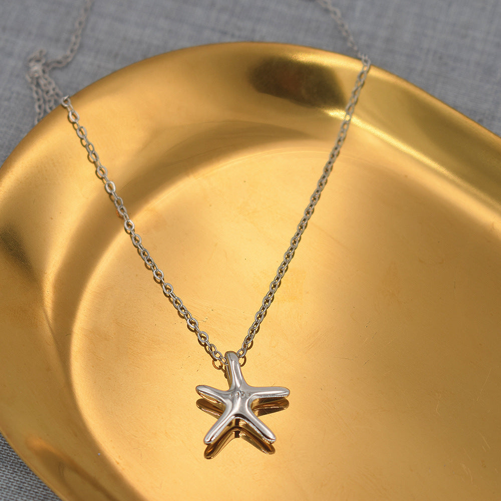 Etoile de Mer Sterling Silver Starfish Necklace